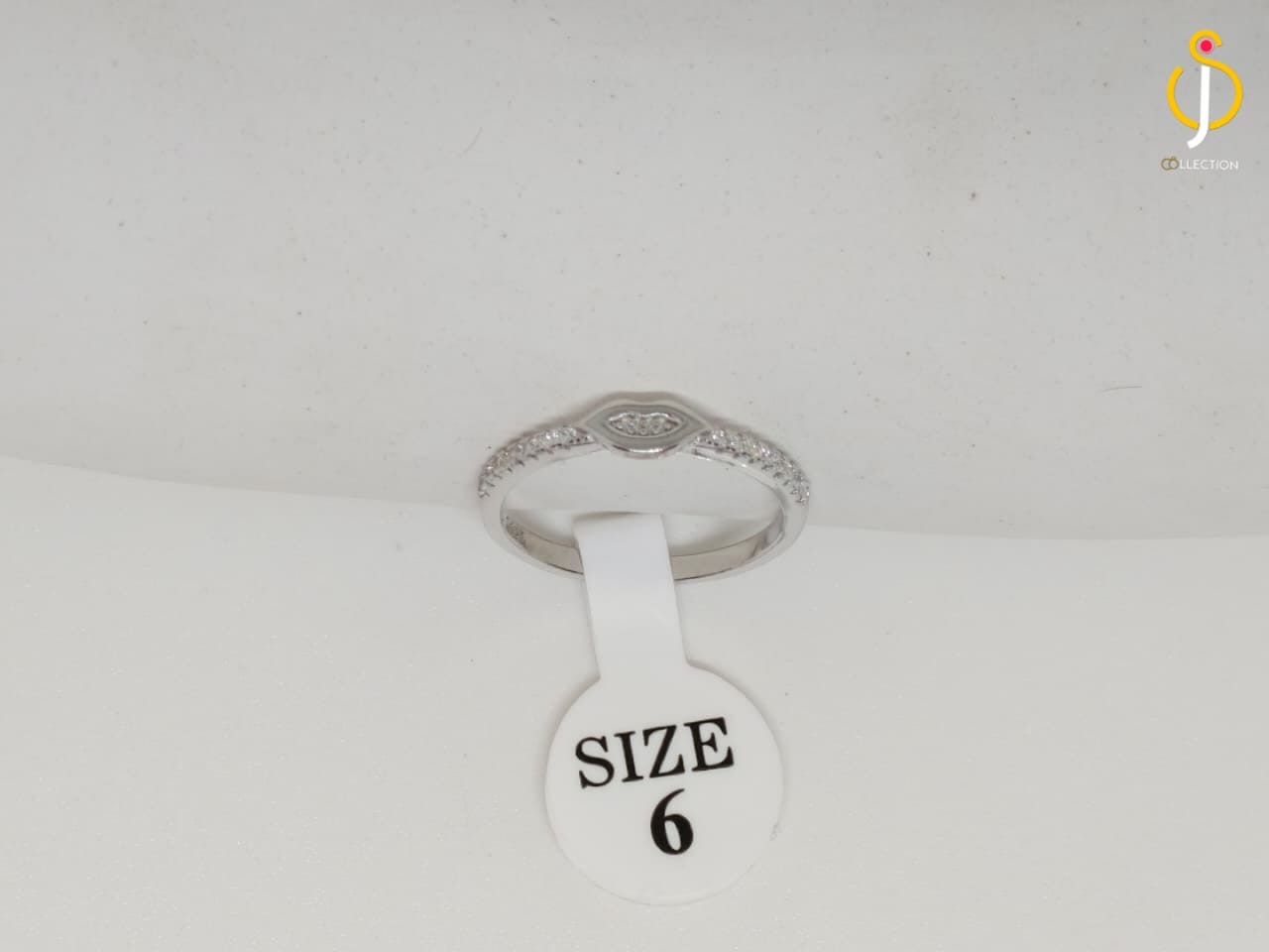 The Silver Kiss Ring 2